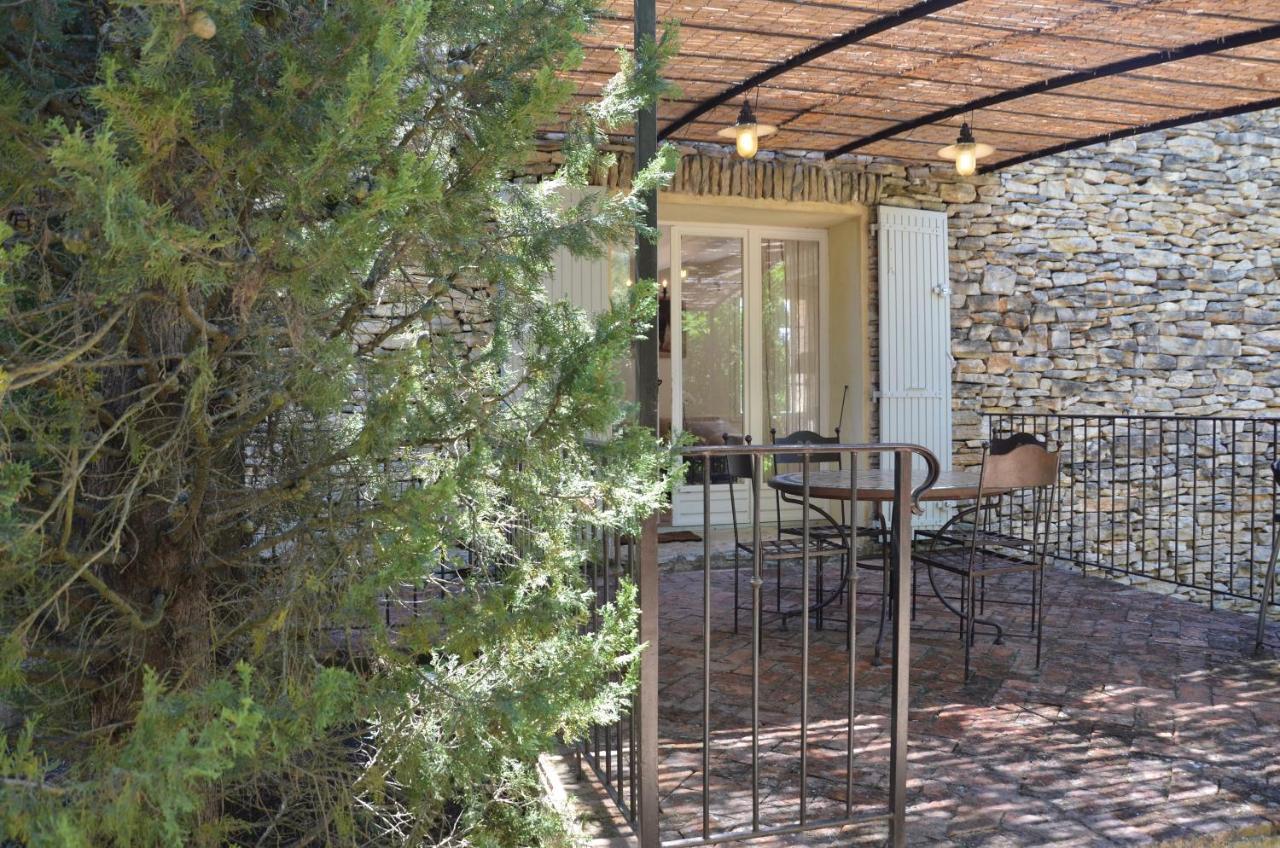 Apartamento Le Jas Des Parpaillous LʼIsle-sur-la-Sorgue Exterior foto